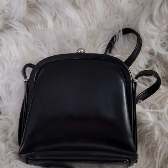 MB Vintage Style Black Crossbody Bag Kiss Lock Clasp Mini Purse - Picture 7 of 12